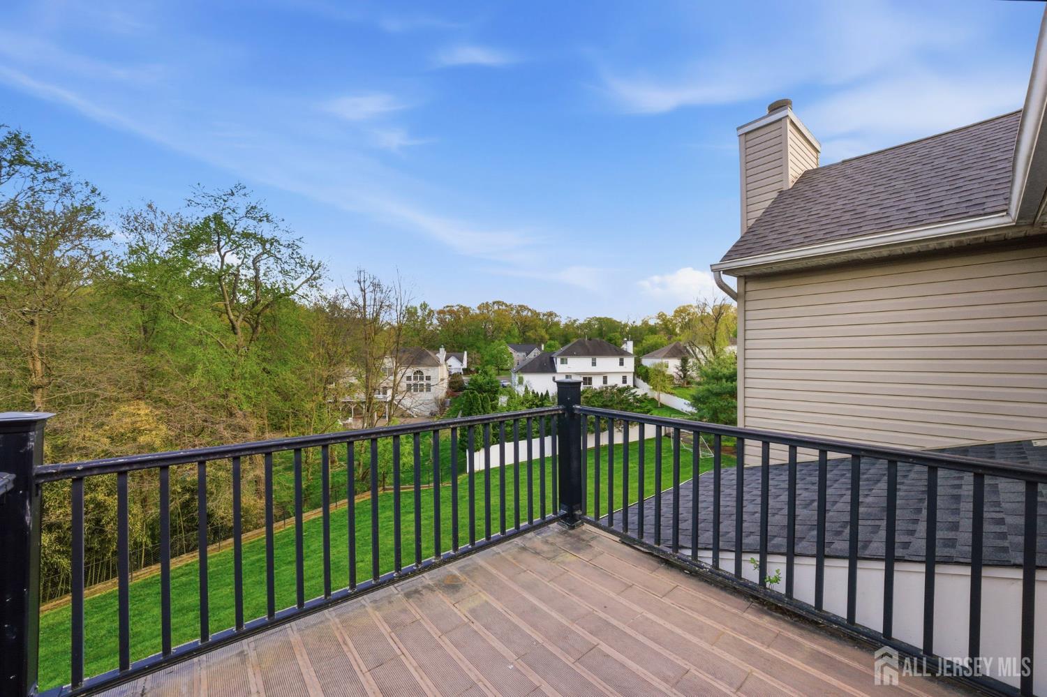 5 Robert, Monroe, NJ, 08831