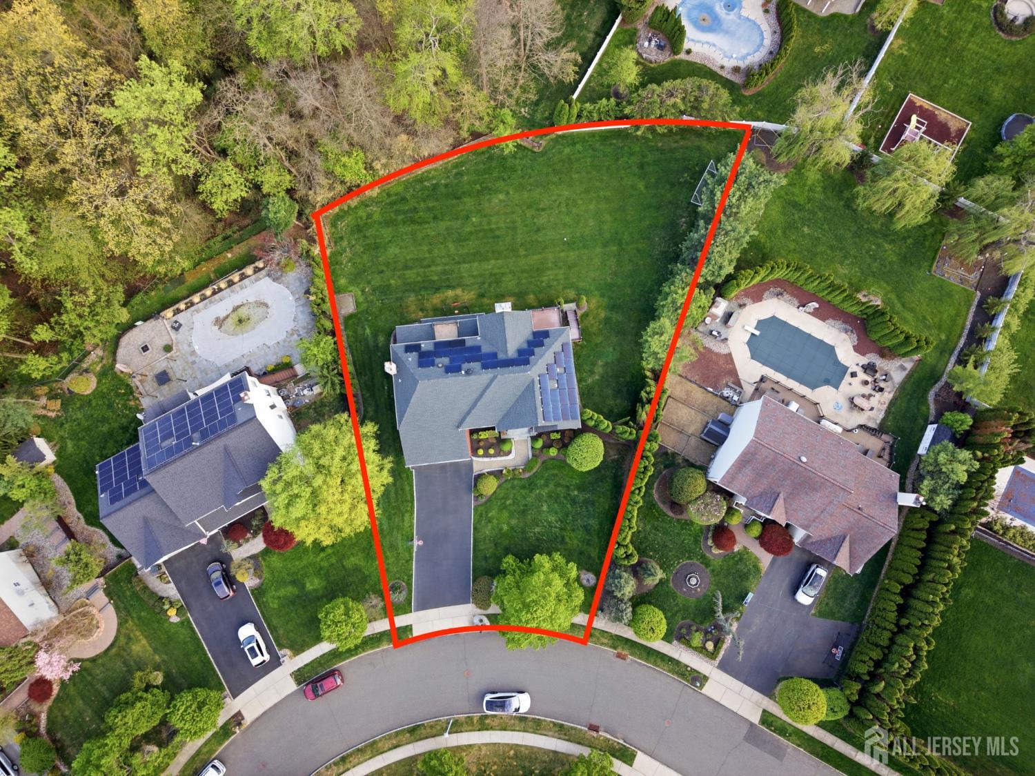 5 Robert, Monroe, NJ, 08831