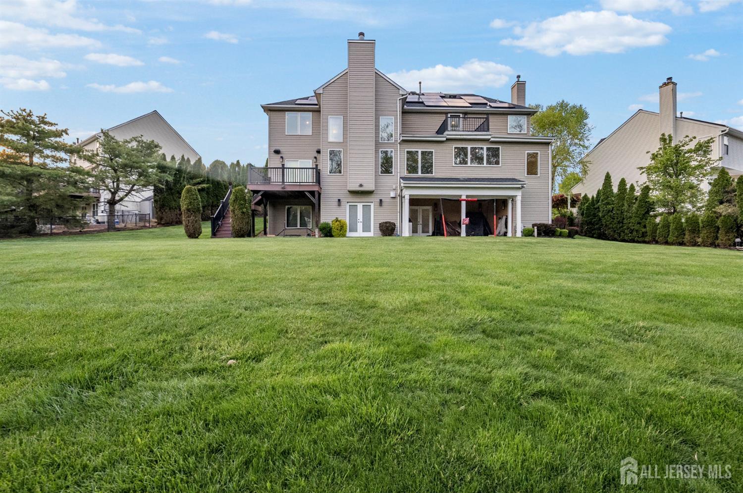 5 Robert, Monroe, NJ, 08831