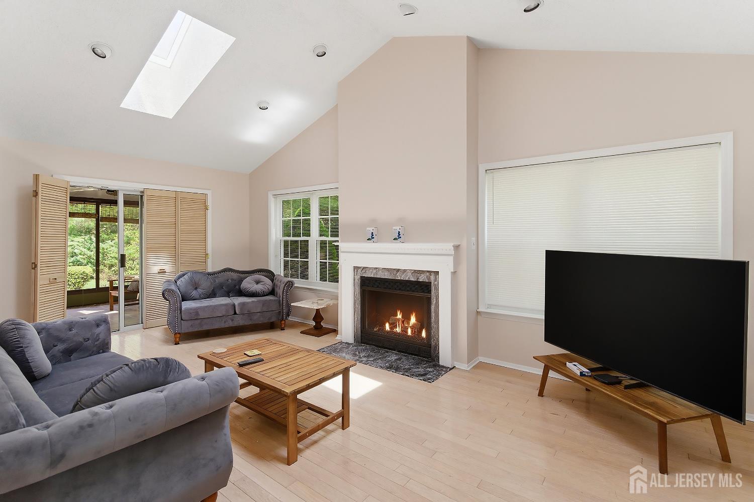 19 Ingram, Monroe, NJ, 08831