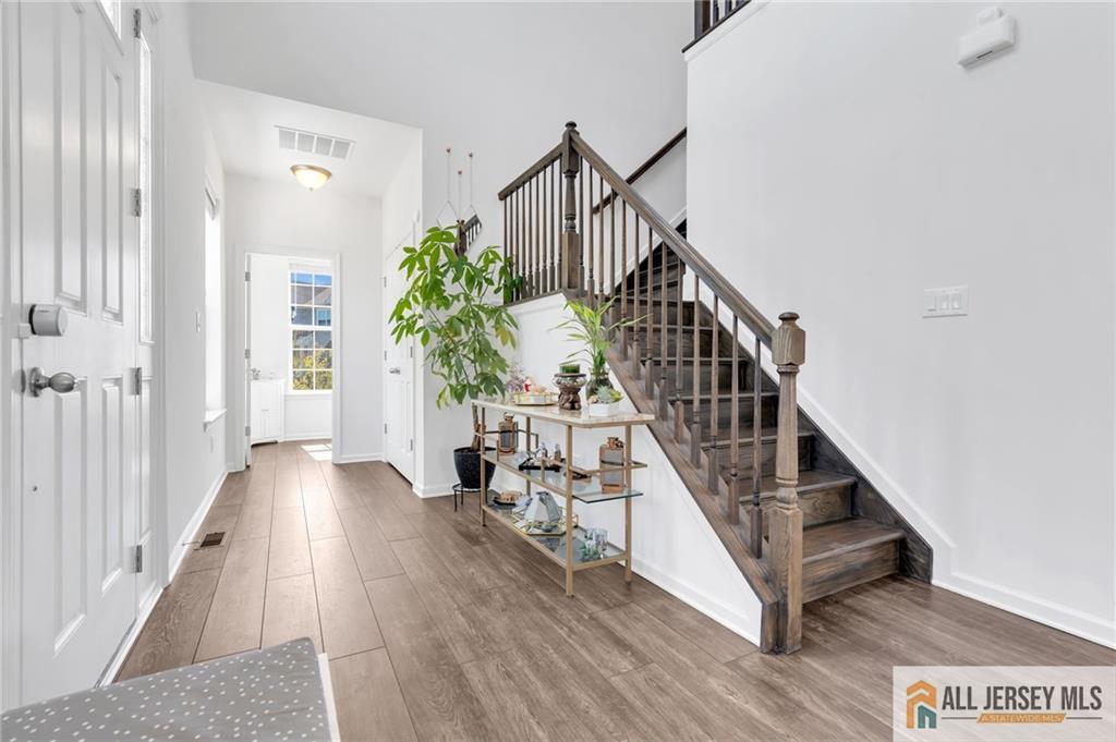 48 Begonia, Monroe, NJ, 08831