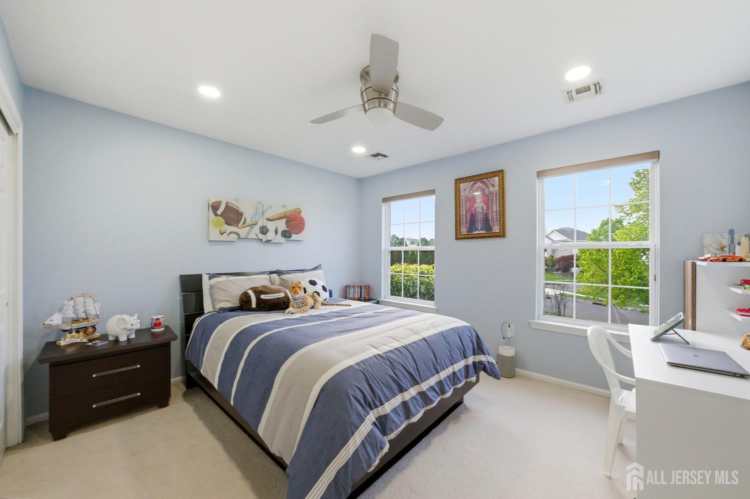 5 Robert, Monroe, NJ, 08831