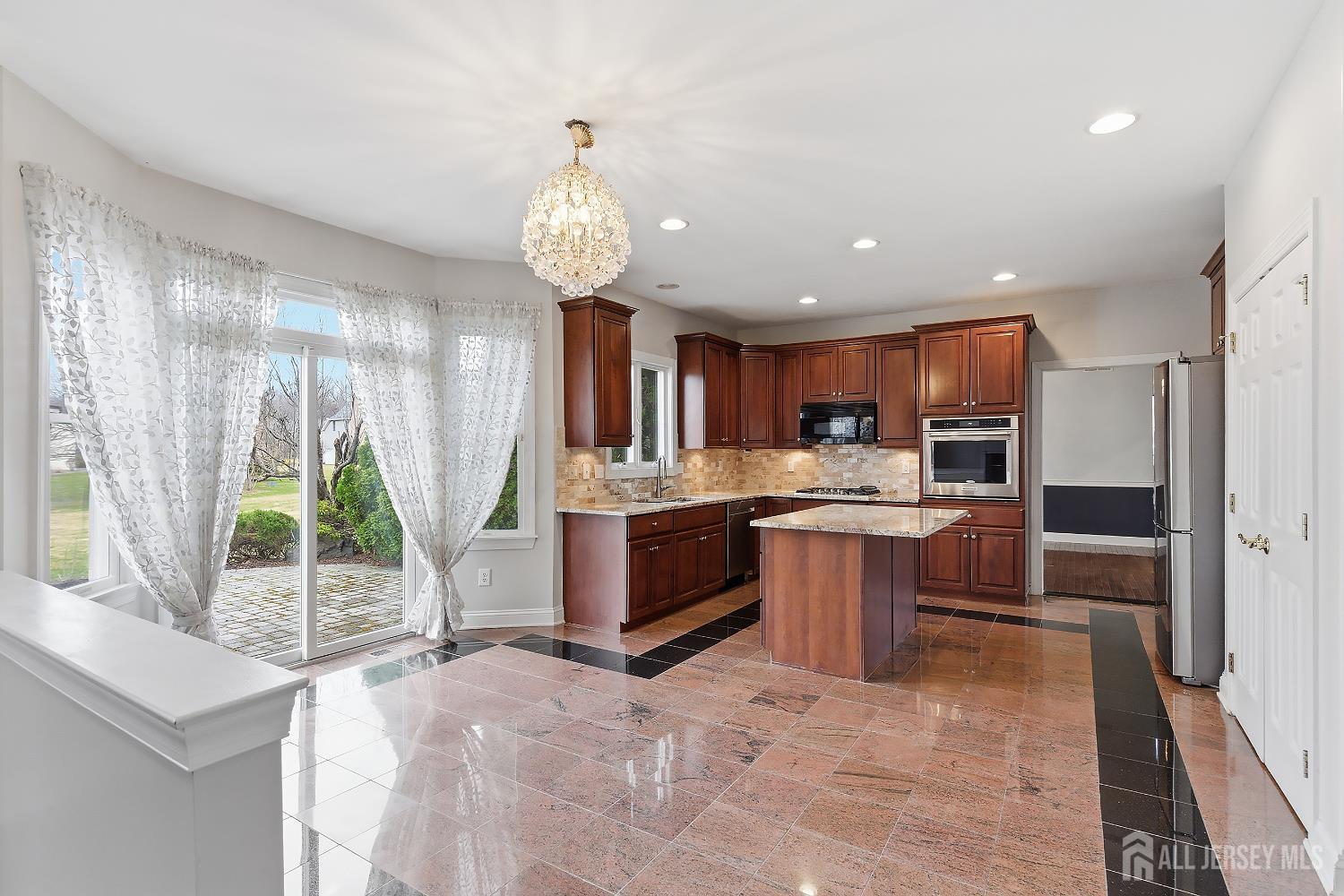 14 E Barnyard, Plainsboro, NJ, 08536