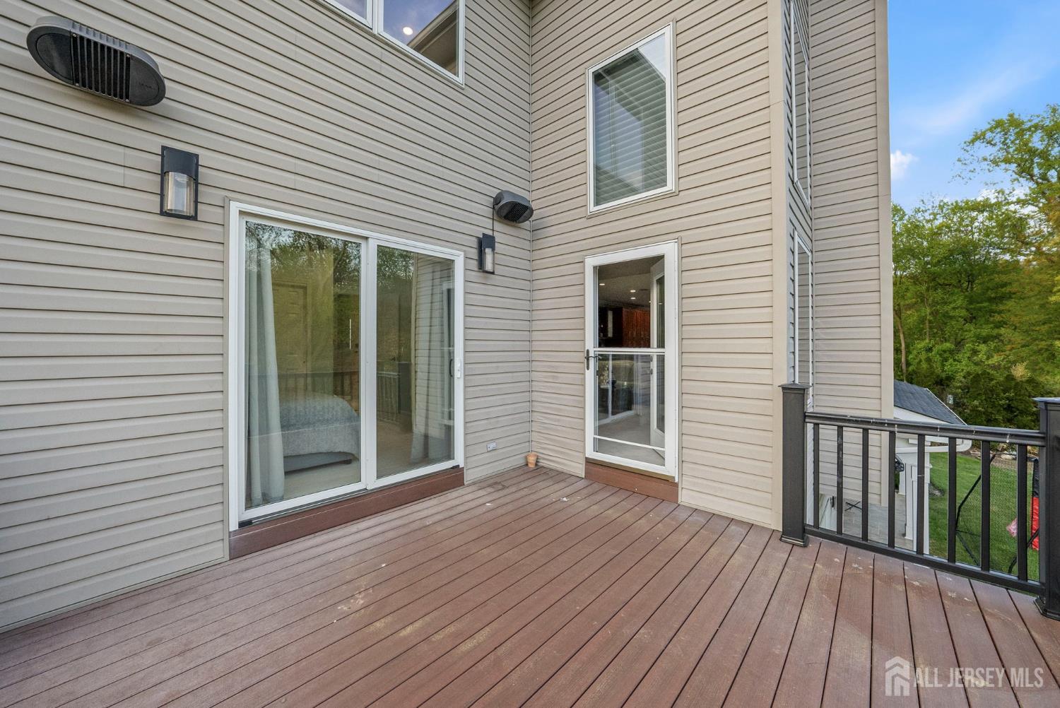 5 Robert, Monroe, NJ, 08831