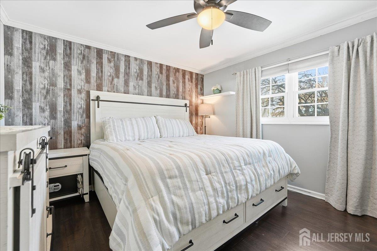 17 Clembil, Hopelawn, NJ, 08861