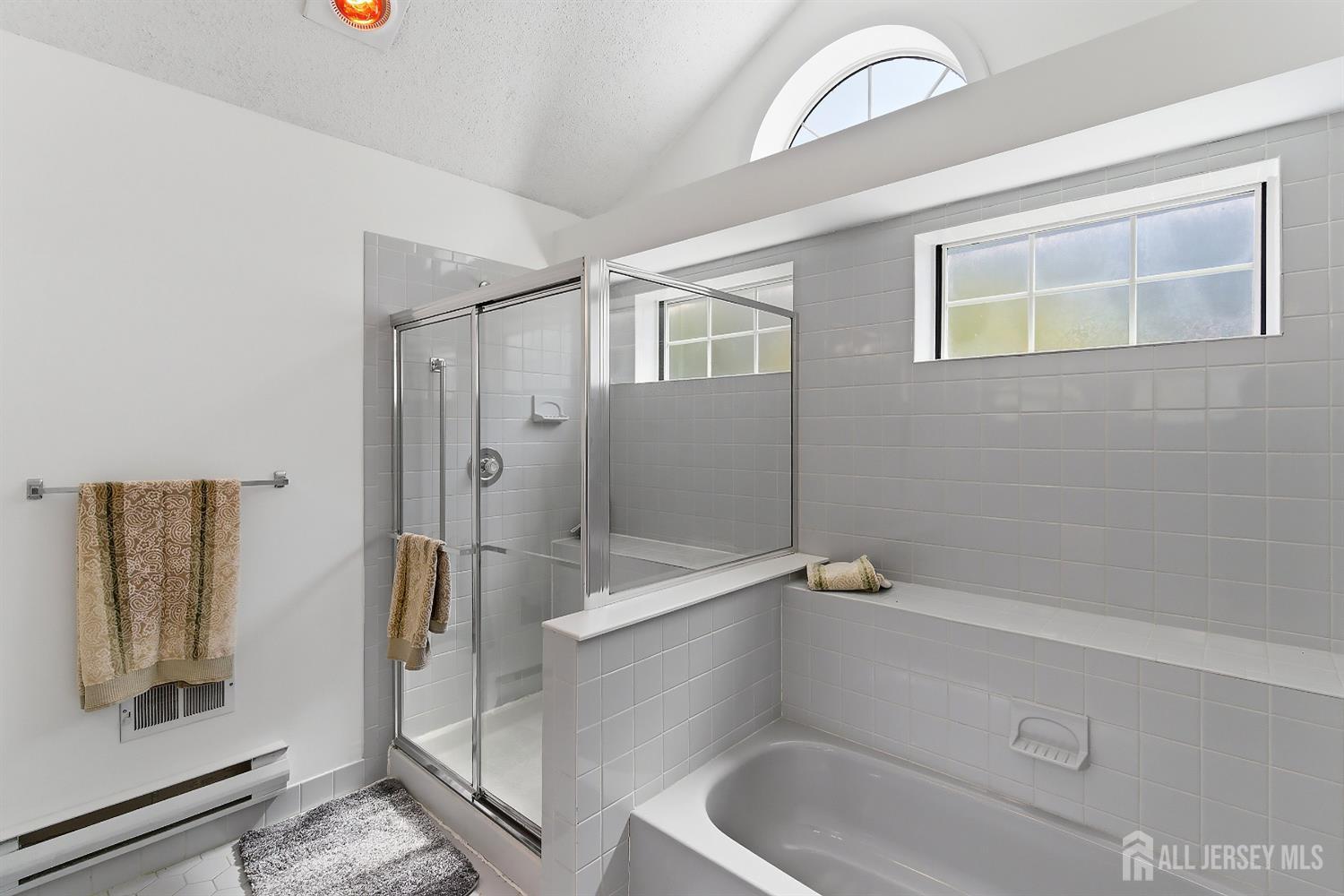 19 Ingram, Monroe, NJ, 08831