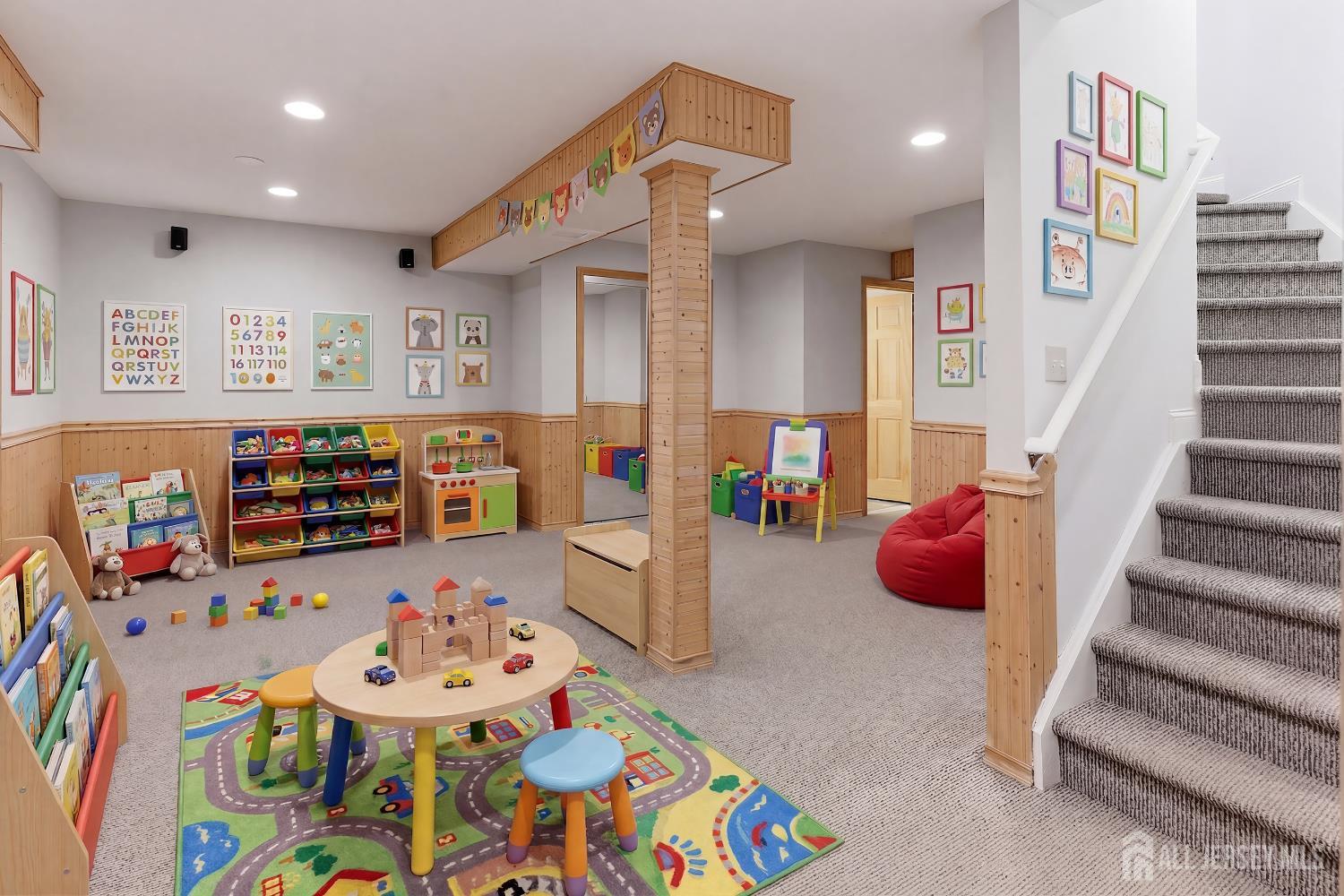 14 E Barnyard, Plainsboro, NJ, 08536