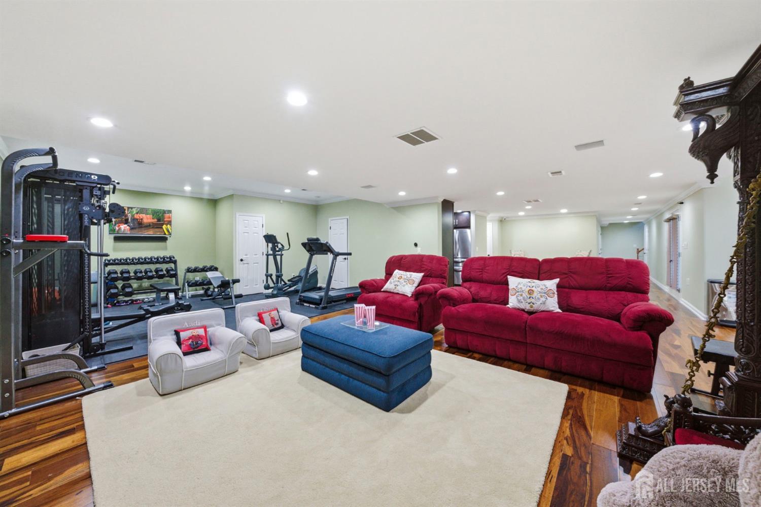 5 Robert, Monroe, NJ, 08831