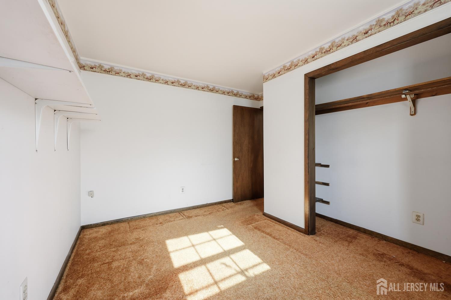 4 Walnut, Monroe, NJ, 08831