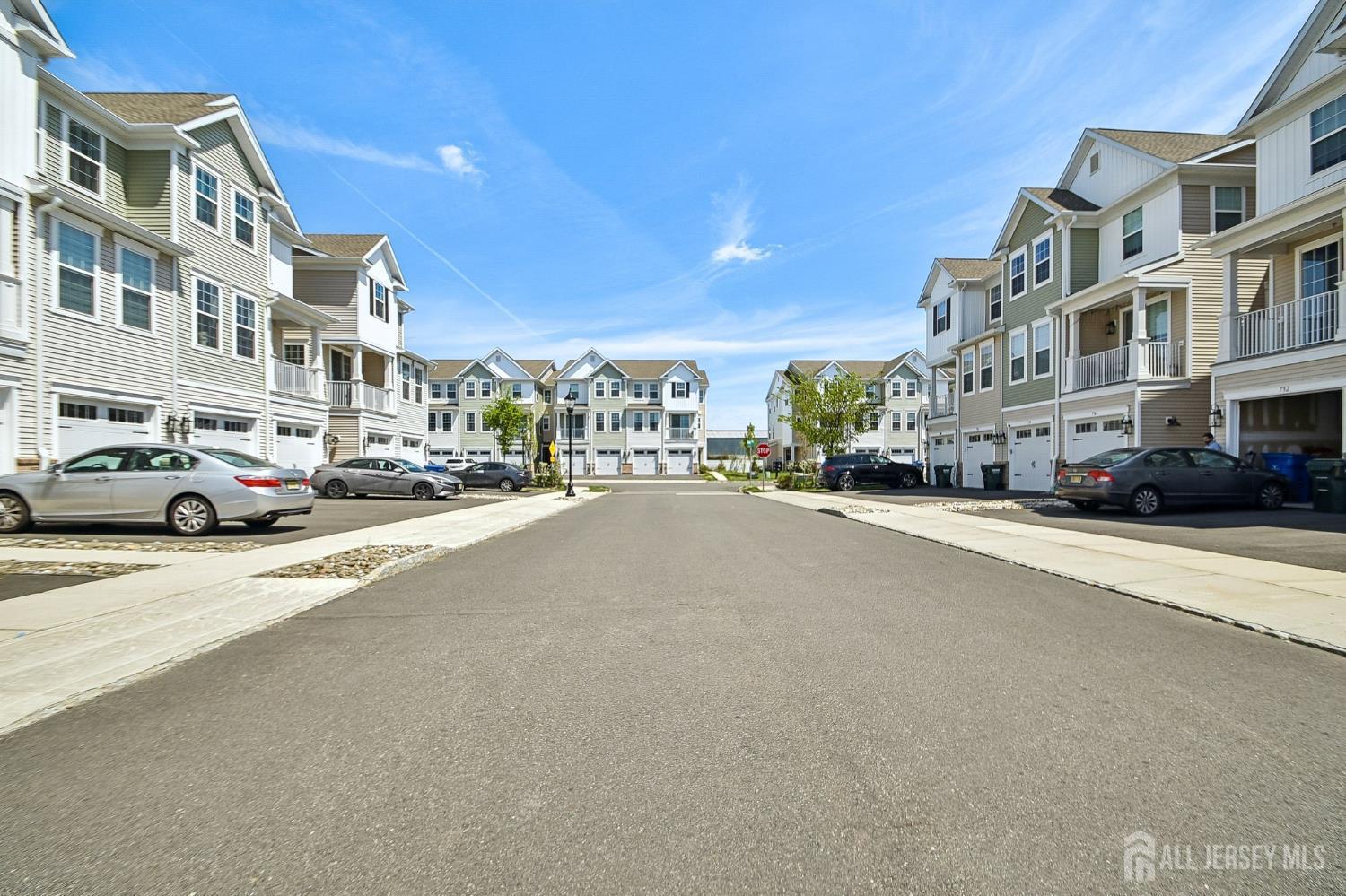 723 Station, Middlesex, NJ, 08812