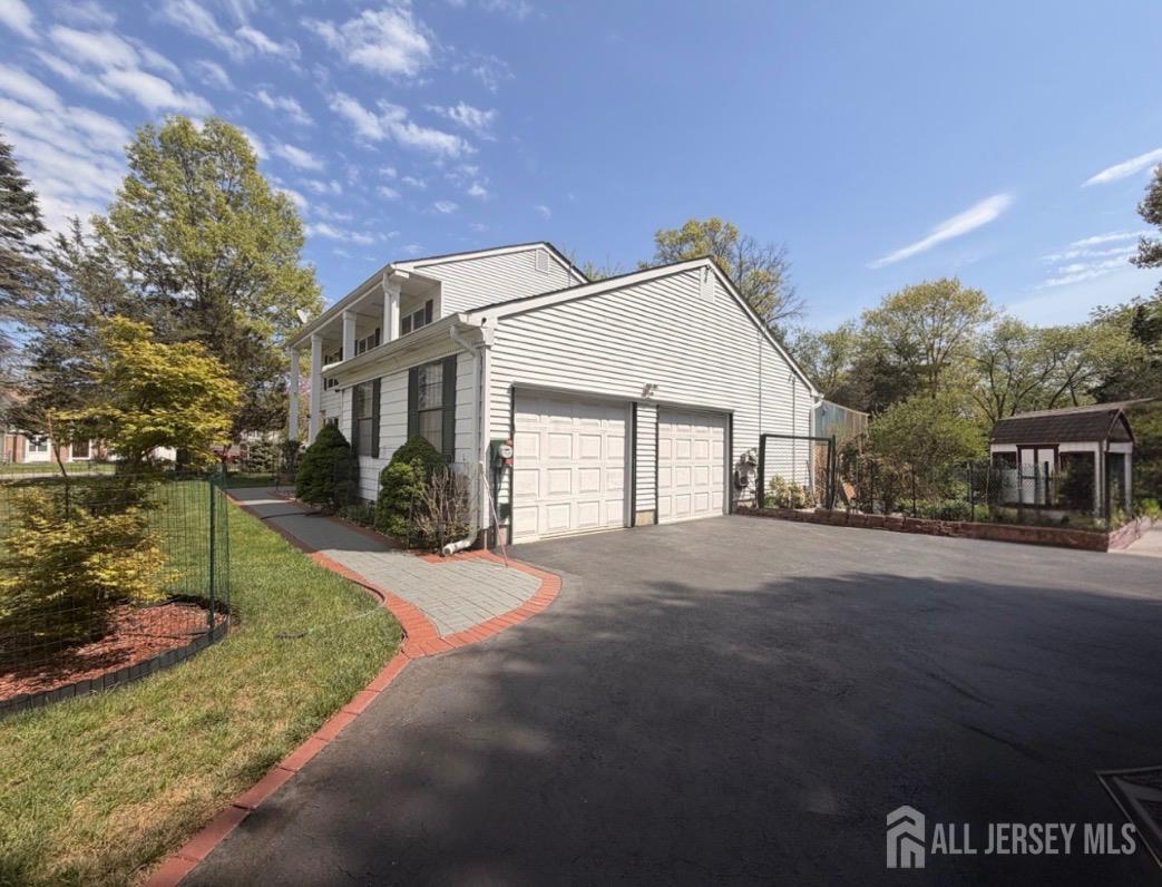 541 New Brunswick, Franklin Twsp, NJ, 08873
