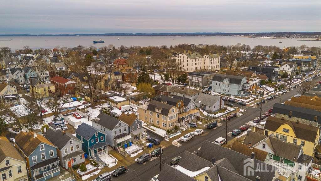 180 State, Perth Amboy, NJ, 08861