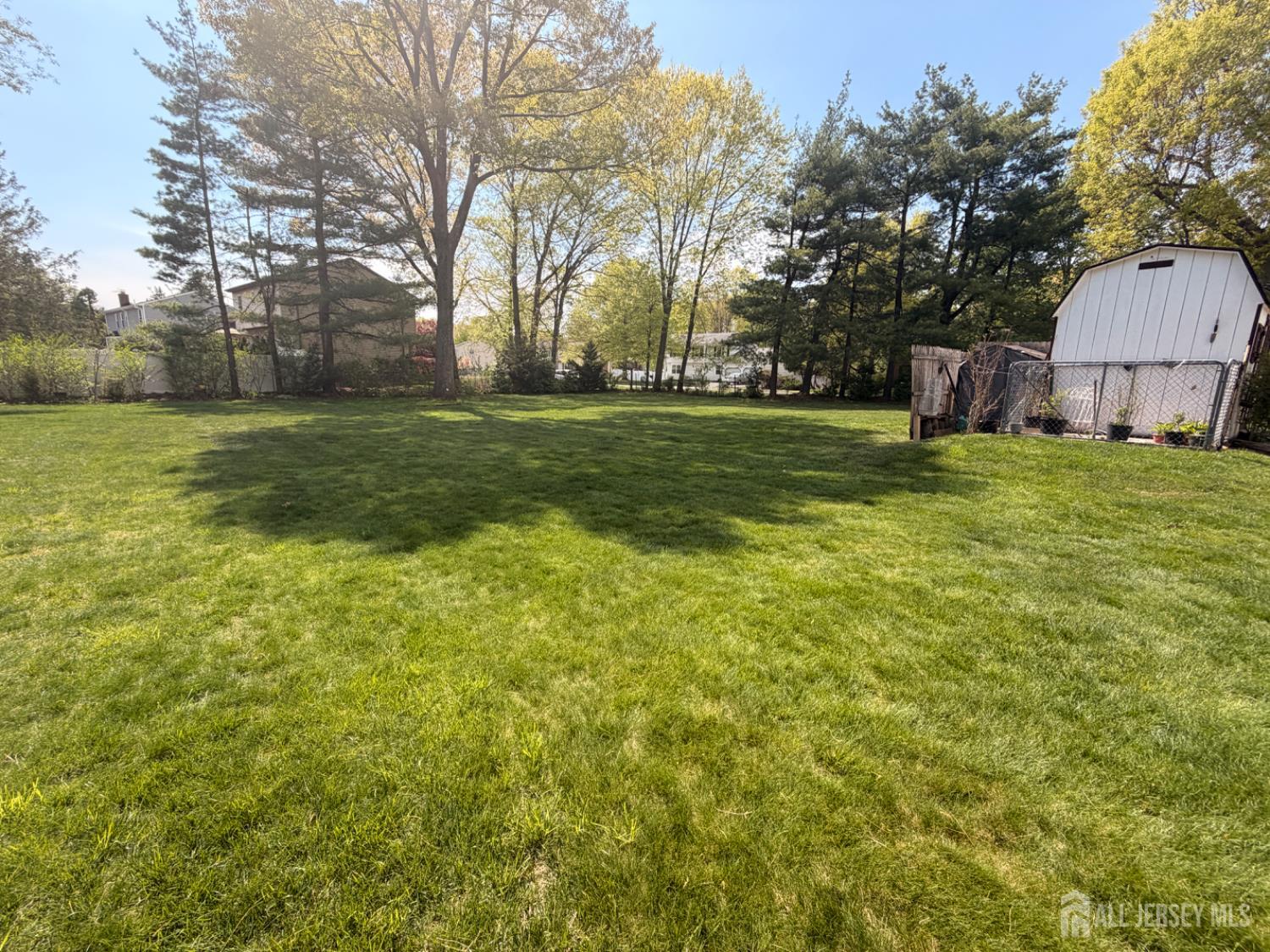 541 New Brunswick, Franklin Twsp, NJ, 08873