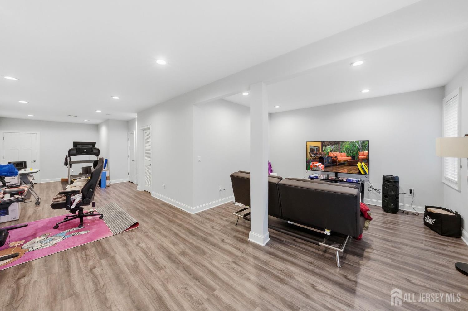 3 Horan, Old Bridge, NJ, 08857