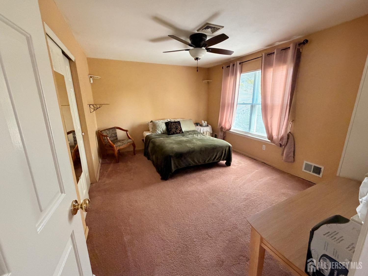 541 New Brunswick, Franklin Twsp, NJ, 08873
