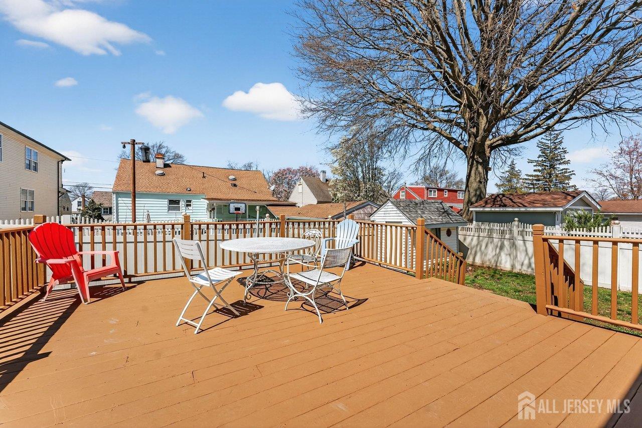 106 Worth, Iselin, NJ, 08830