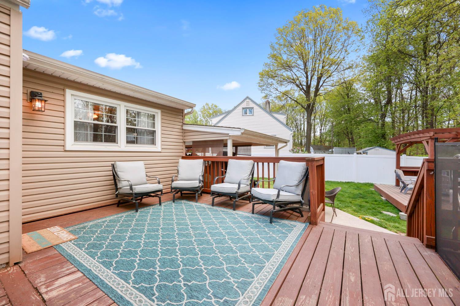 17 Clembil, Hopelawn, NJ, 08861