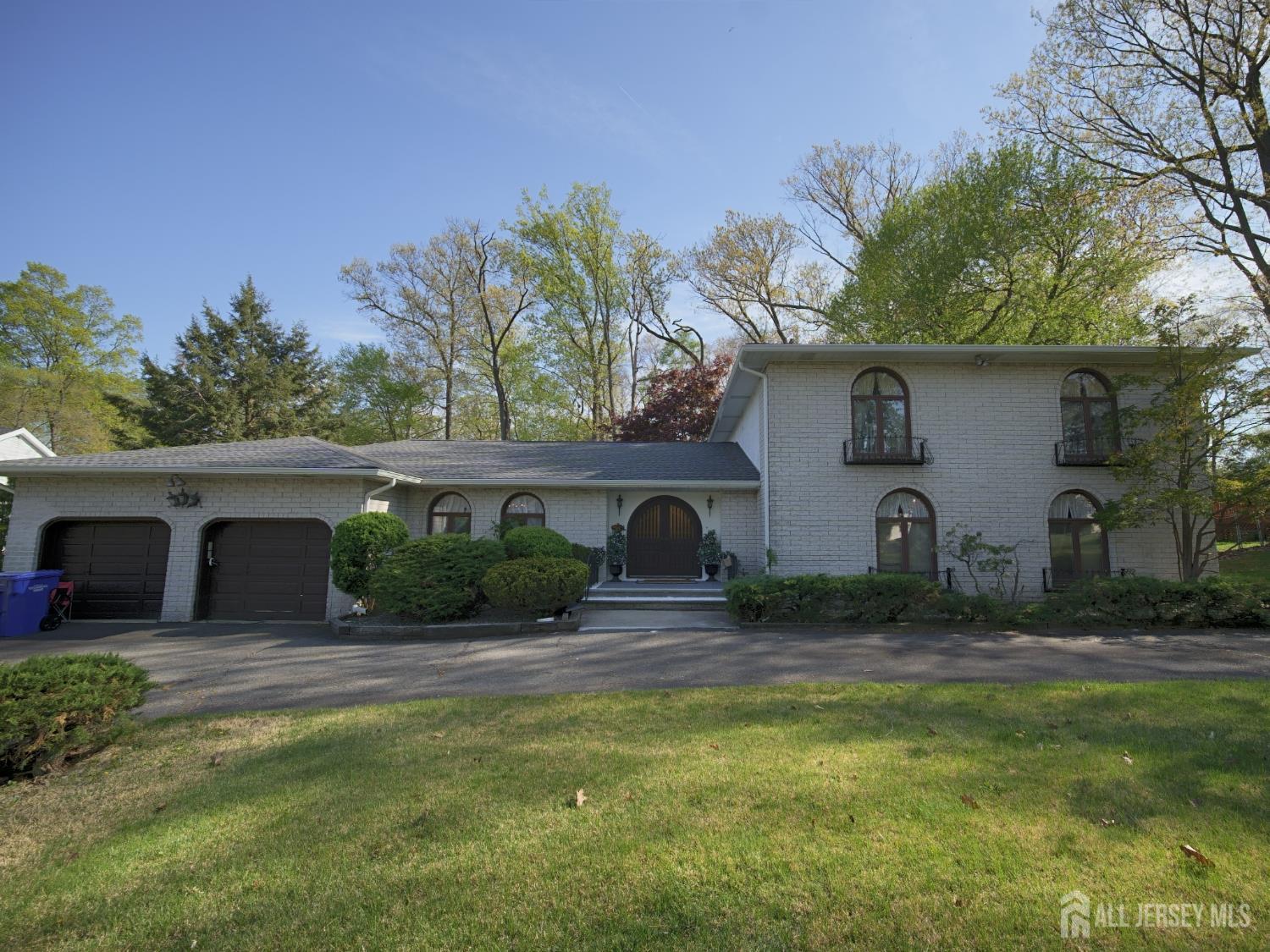 896 S 16Th Str, Newark City, NJ, 07108-1121