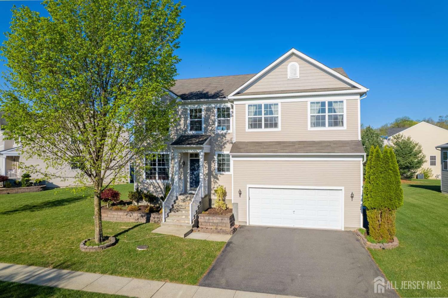 628 New Dover, Colonia, NJ, 07067