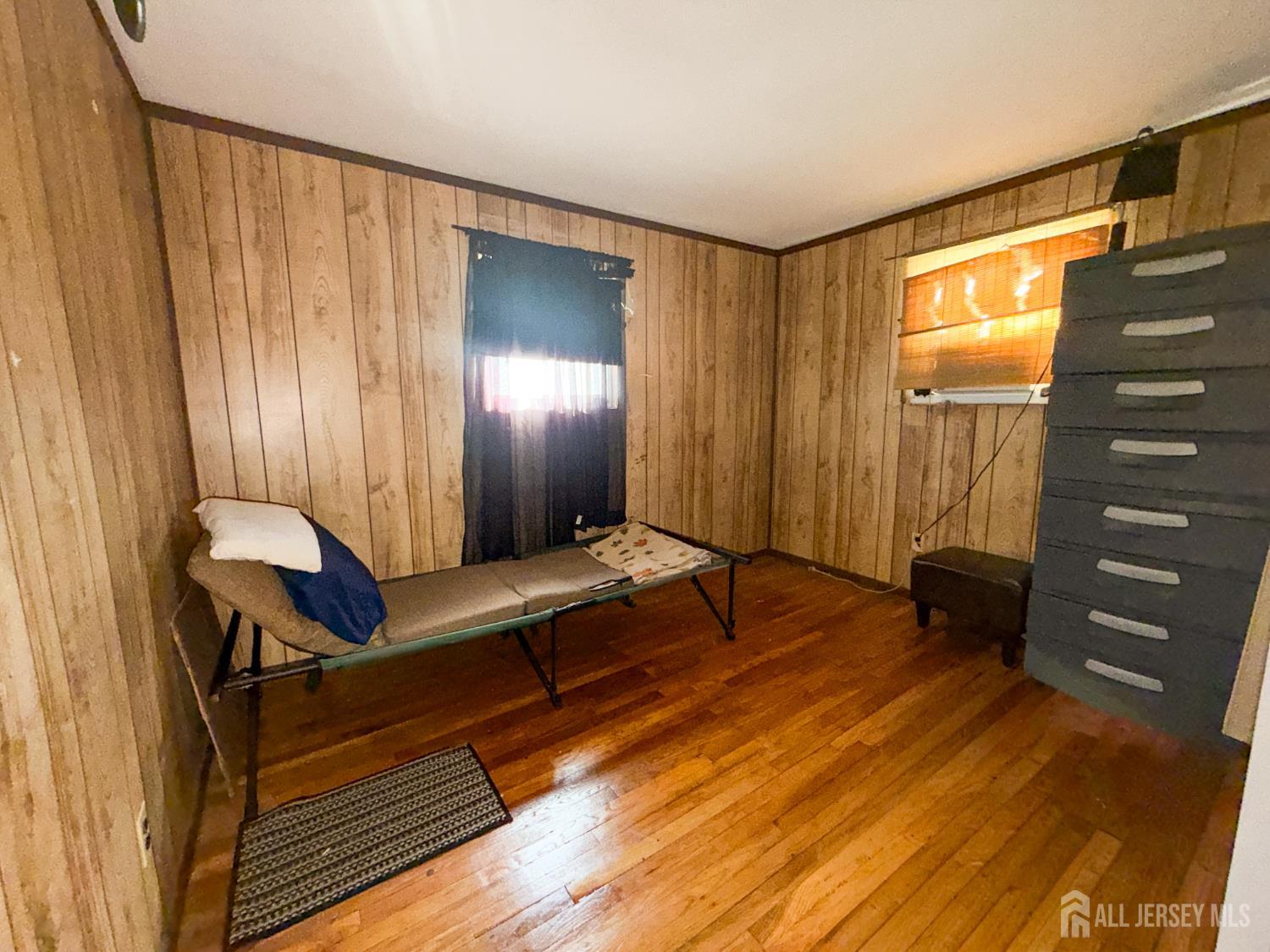 772 Shannon, Perth Amboy, NJ, 08861