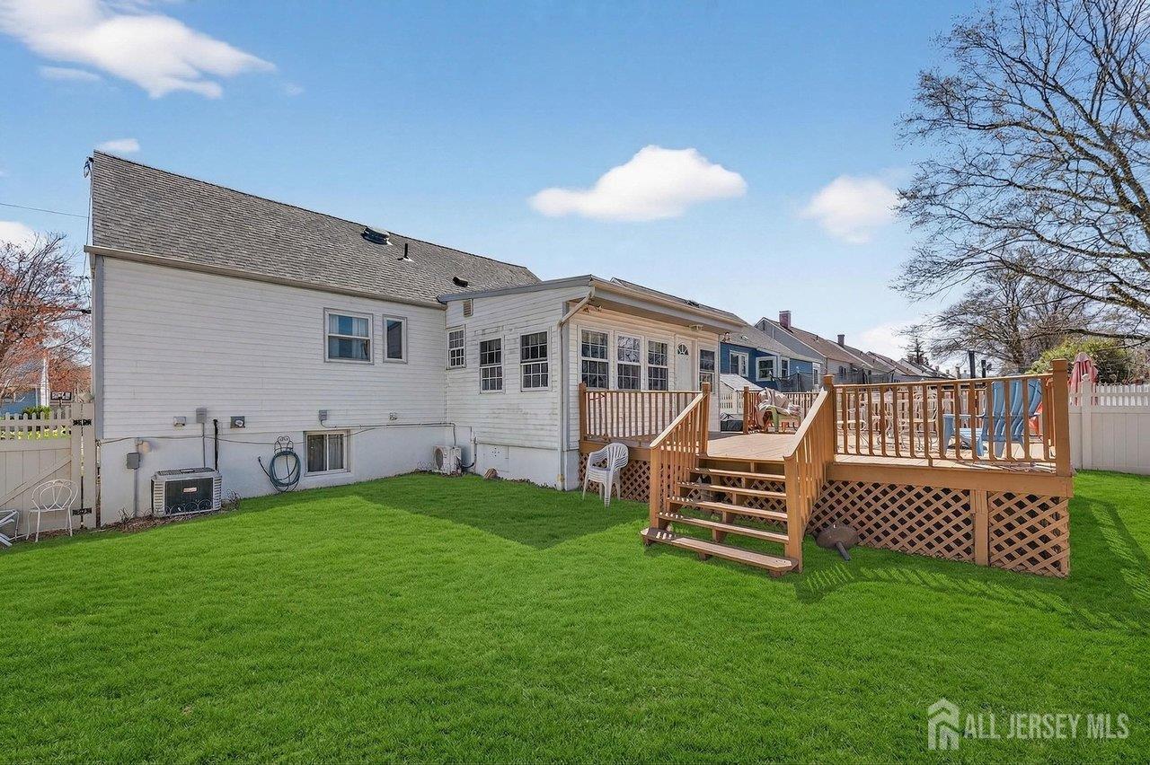 106 Worth, Iselin, NJ, 08830