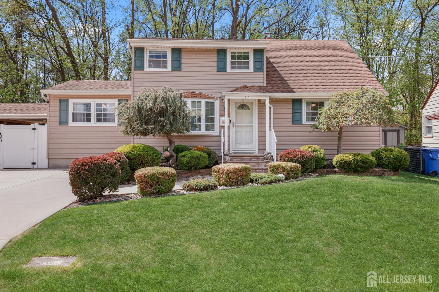 17 Clembil, Hopelawn, NJ, 08861