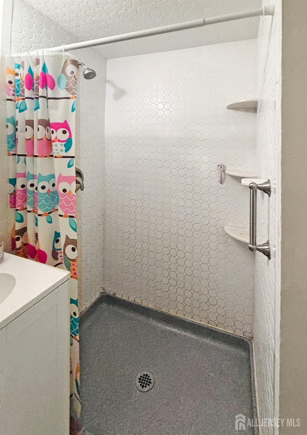 106 Worth, Iselin, NJ, 08830