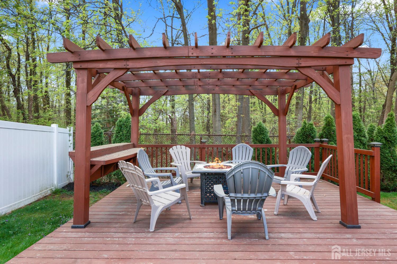 17 Clembil, Hopelawn, NJ, 08861