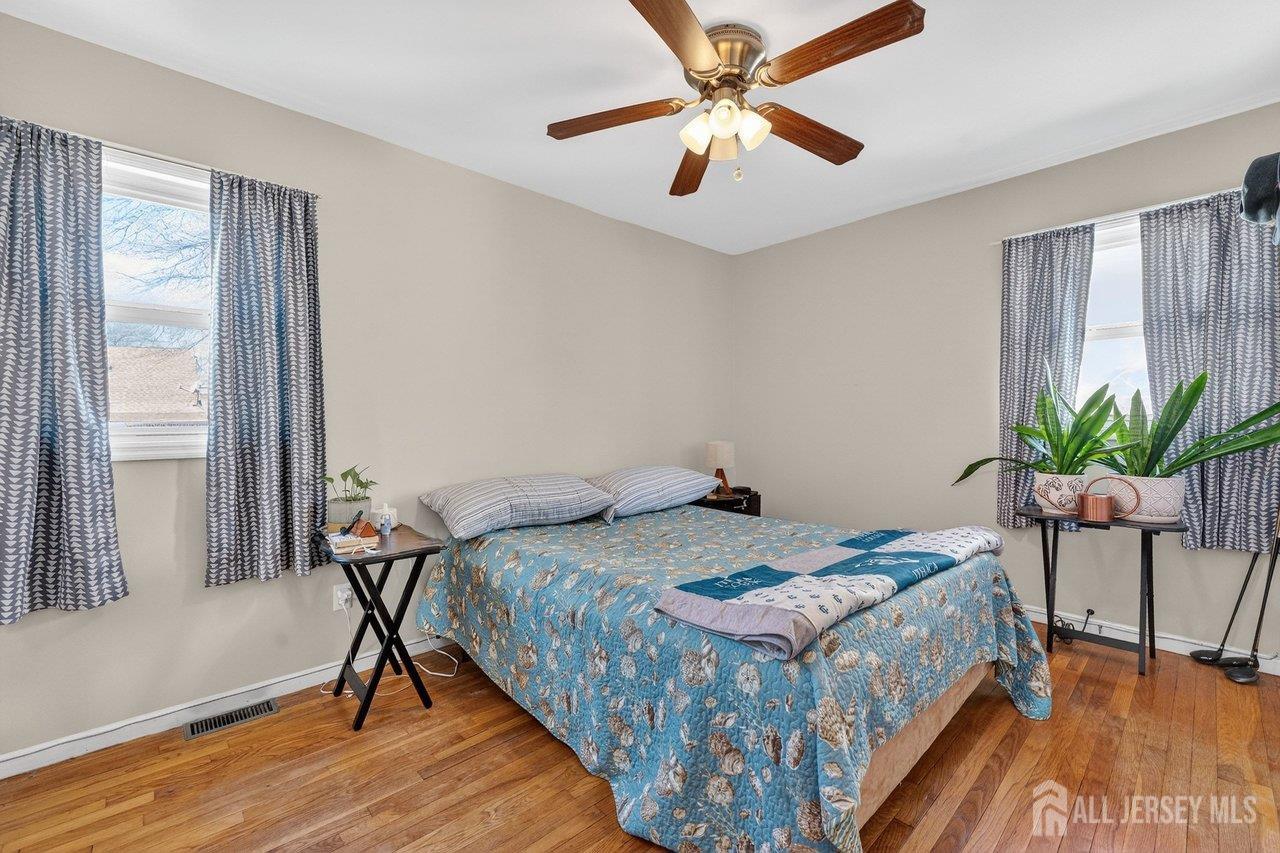 106 Worth, Iselin, NJ, 08830