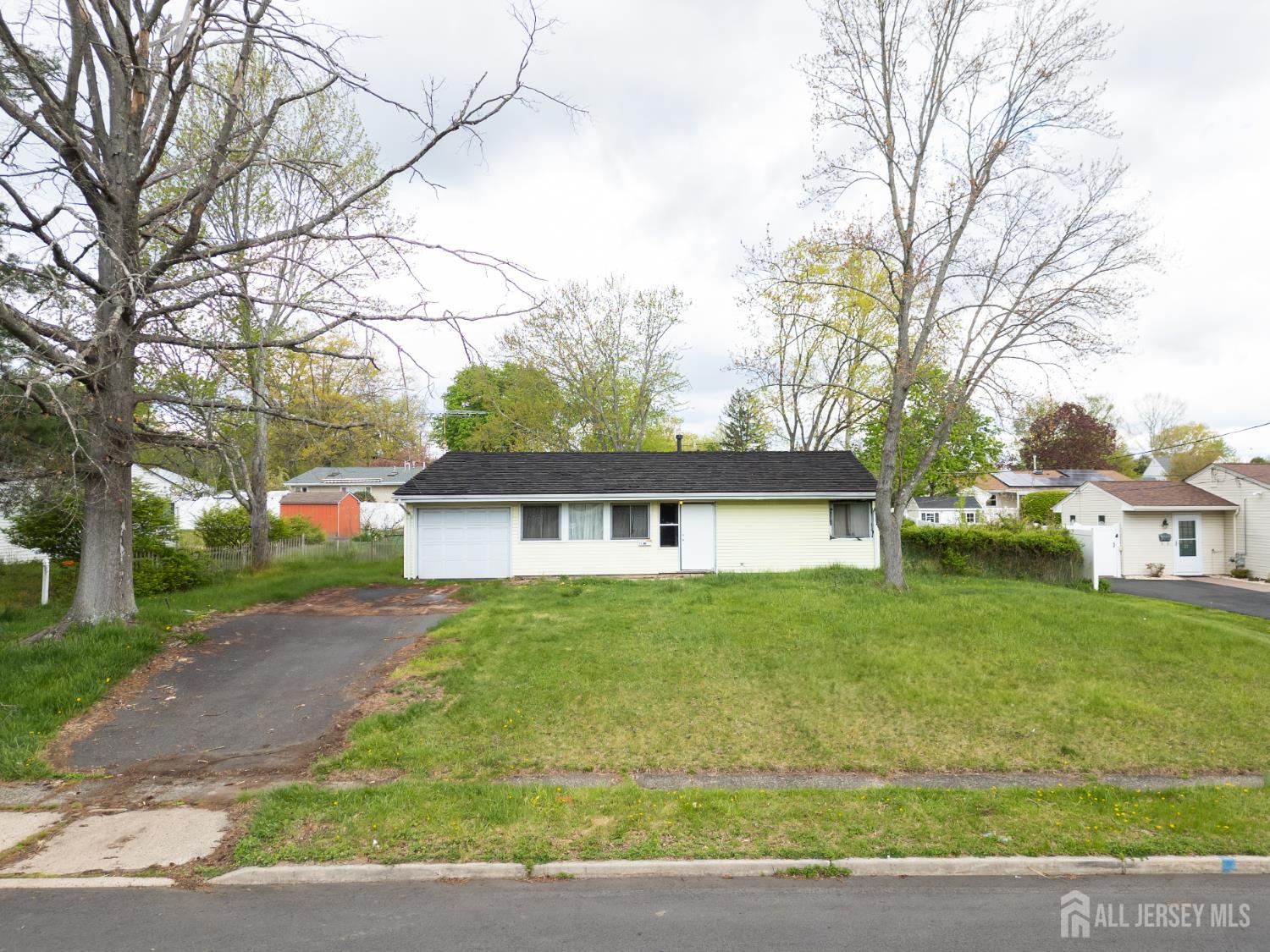 39 Richford, South Brunswick, NJ, 08824