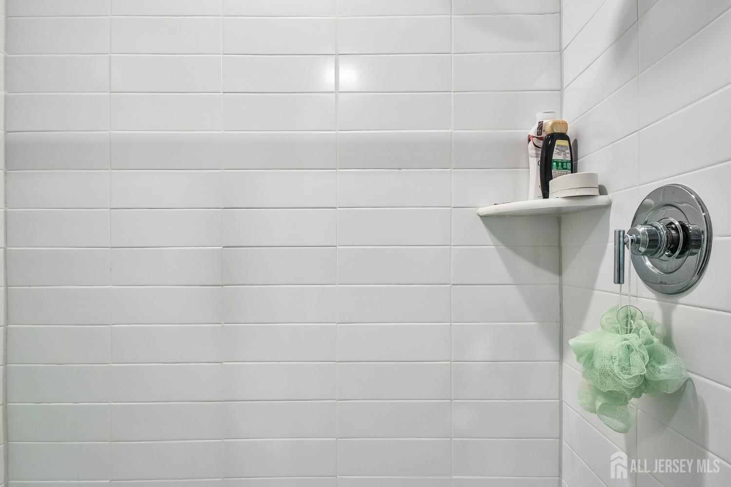 723 Station, Middlesex, NJ, 08812