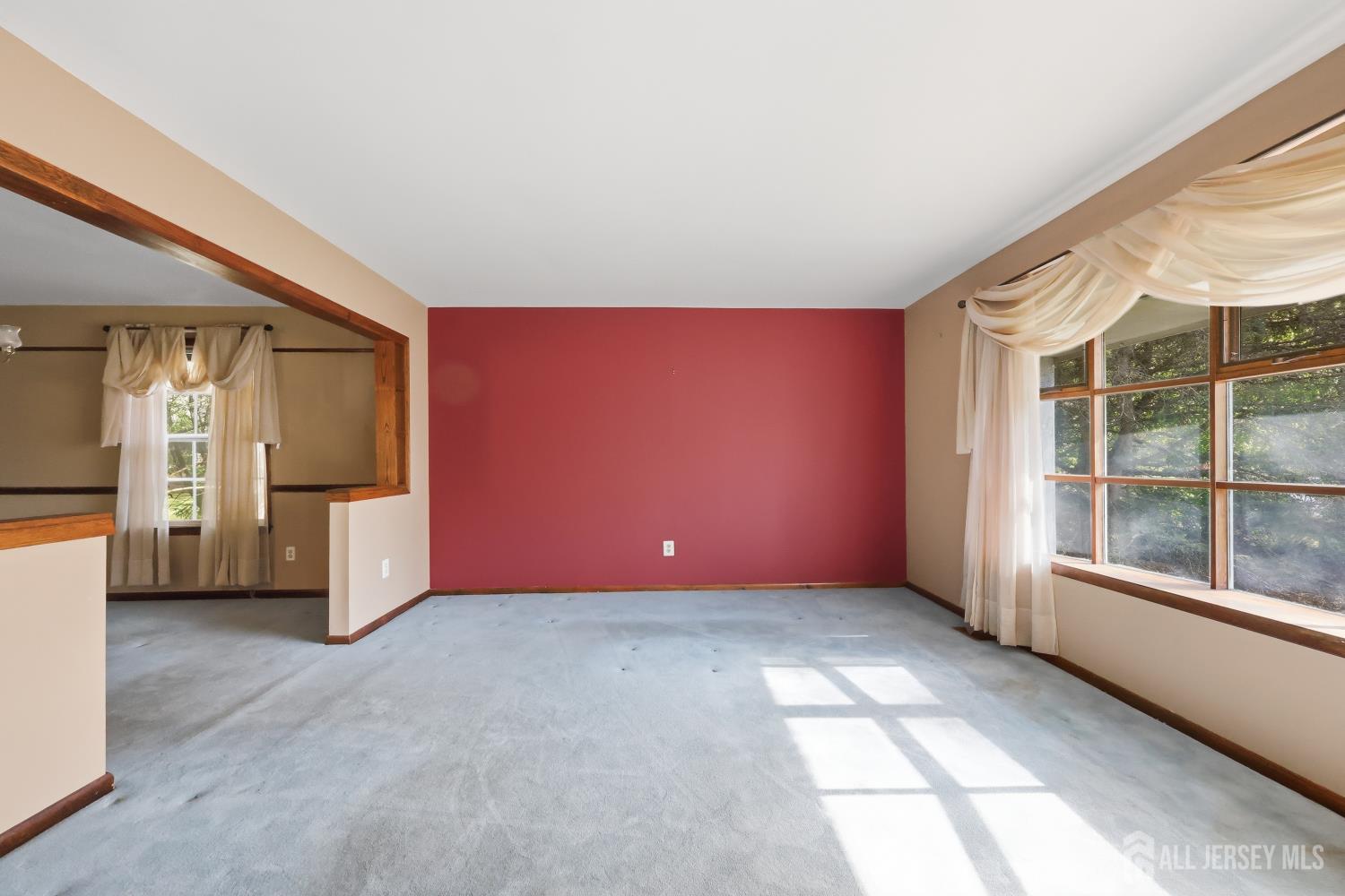 4 Walnut, Monroe, NJ, 08831