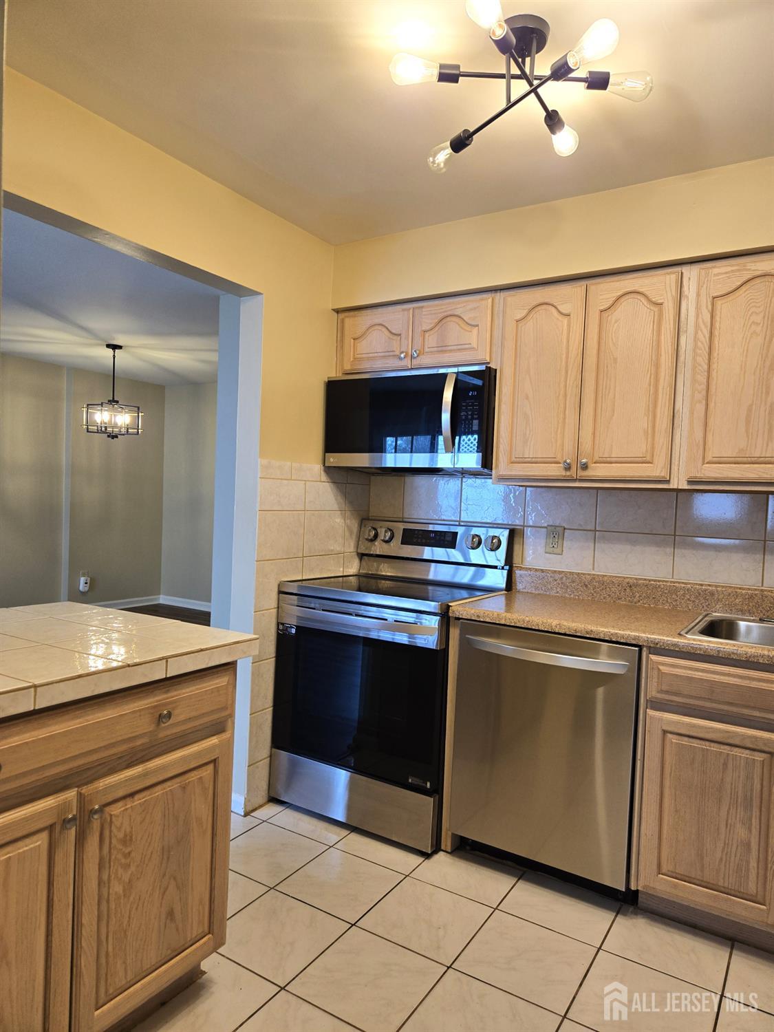 49 Alexandria, Bernards, NJ, 07920