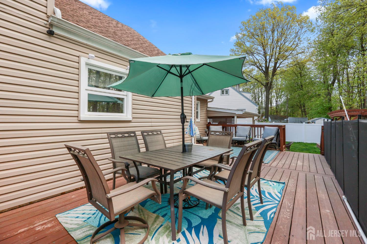 17 Clembil, Hopelawn, NJ, 08861
