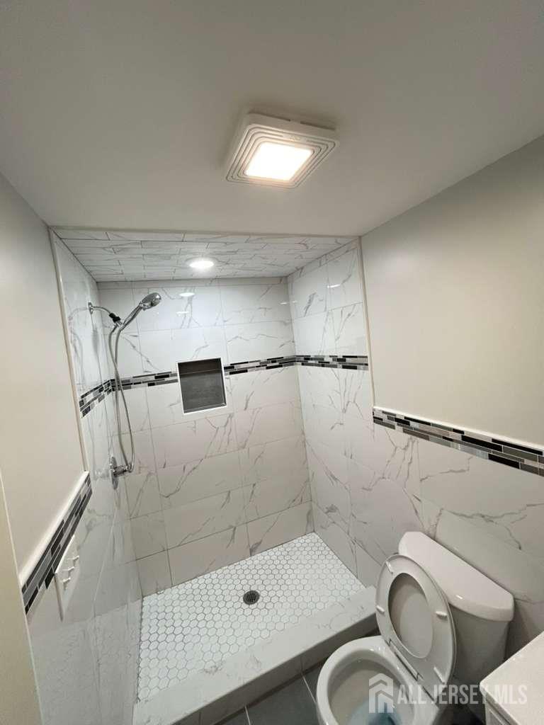 8 hampton, Newton Town, NJ, 07860