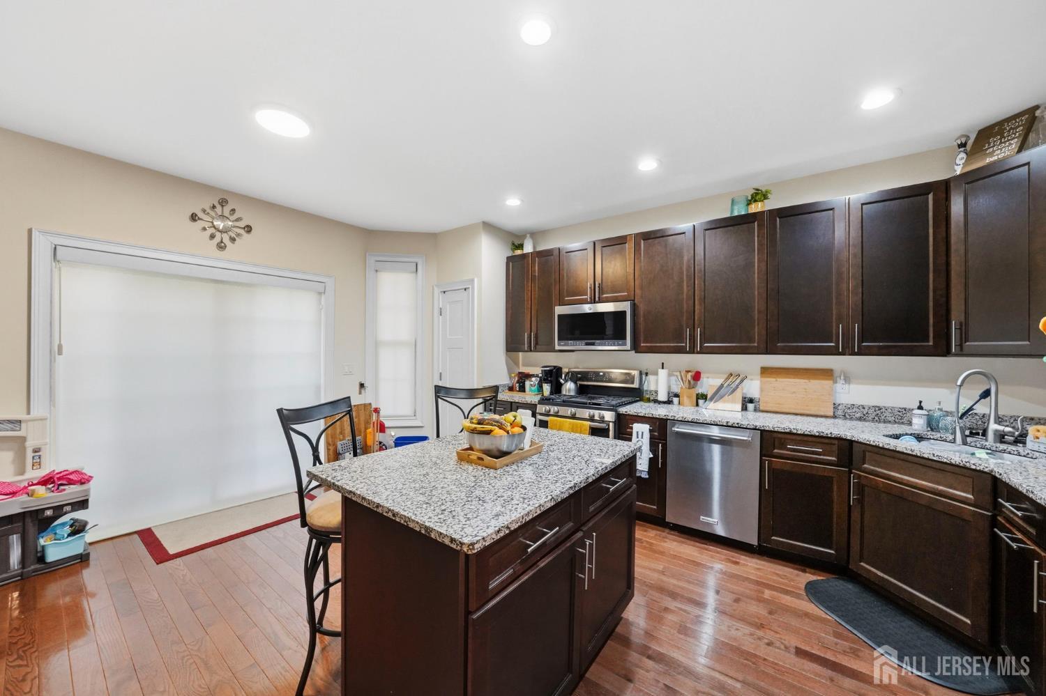 3 Horan, Old Bridge, NJ, 08857