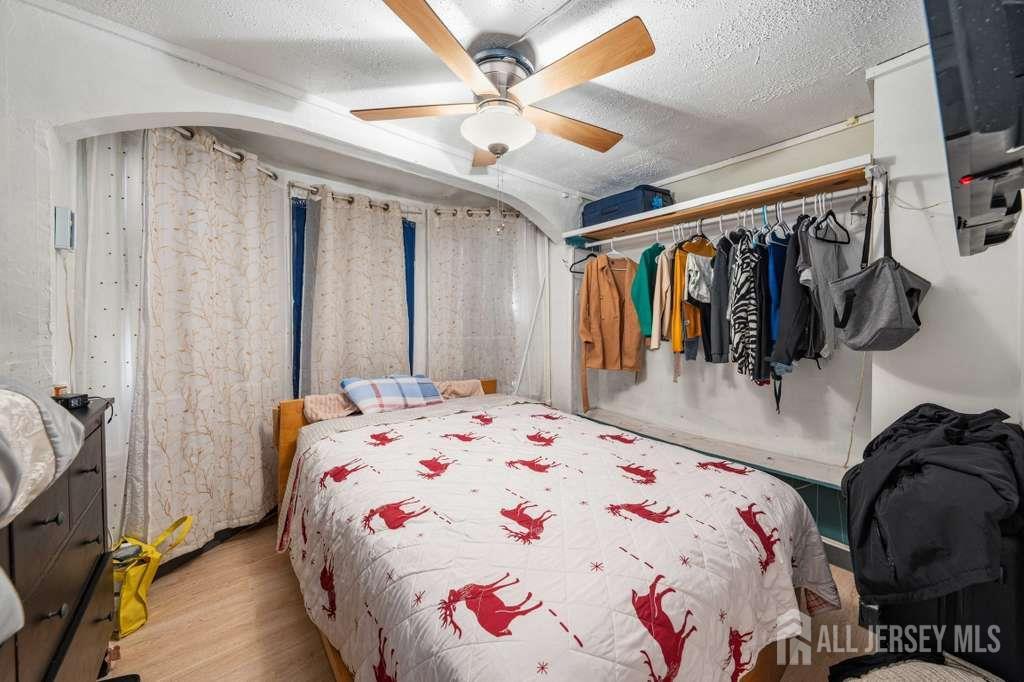 180 State, Perth Amboy, NJ, 08861