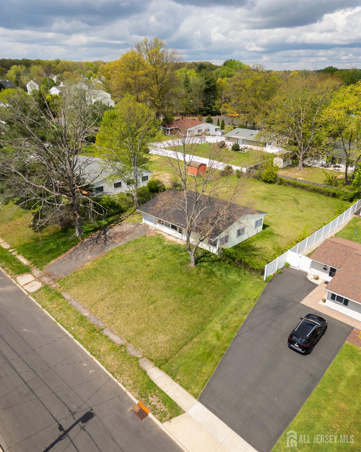 39 Richford, South Brunswick, NJ, 08824