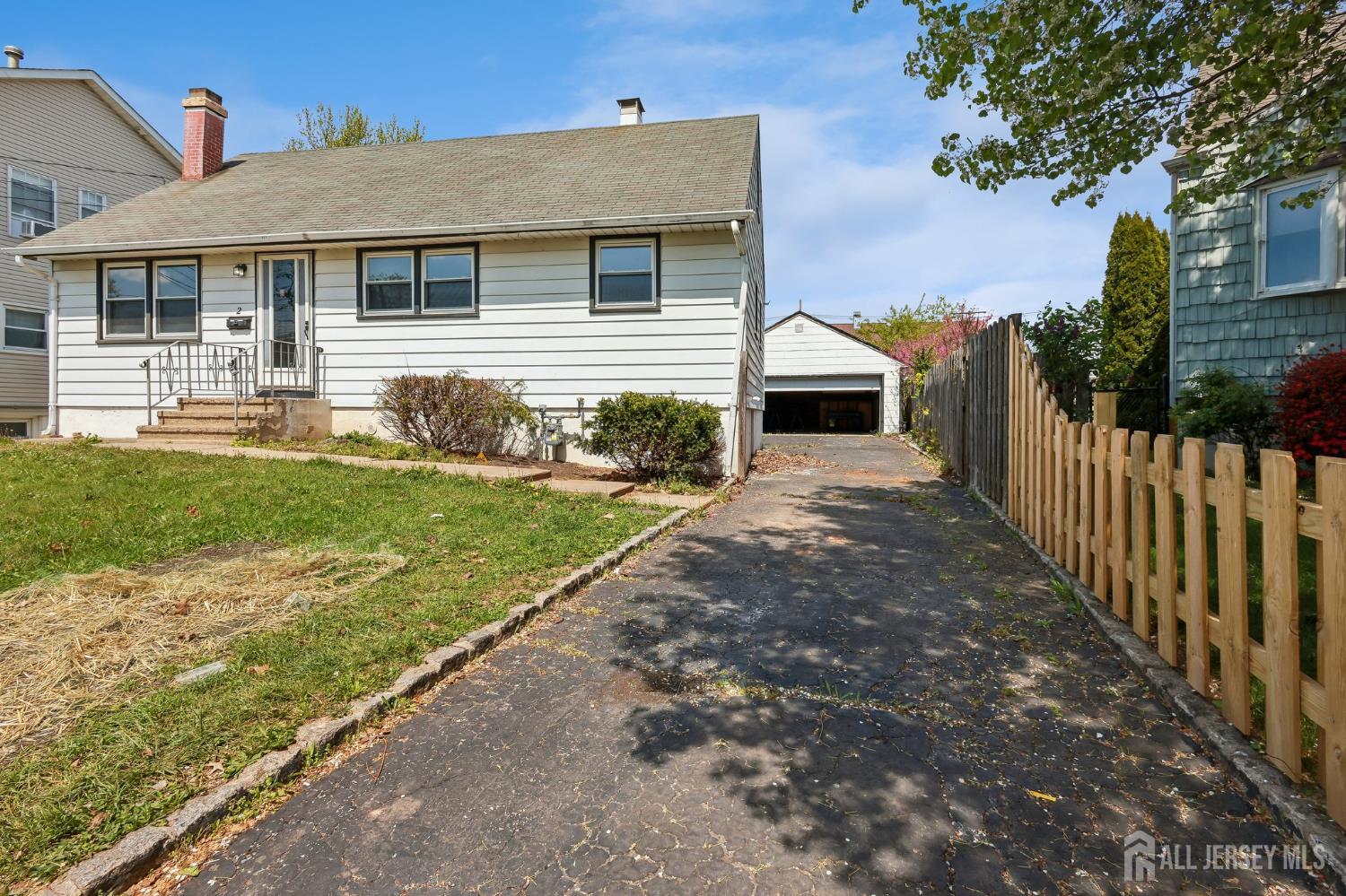 2 Westbury, Iselin, VI, 00830