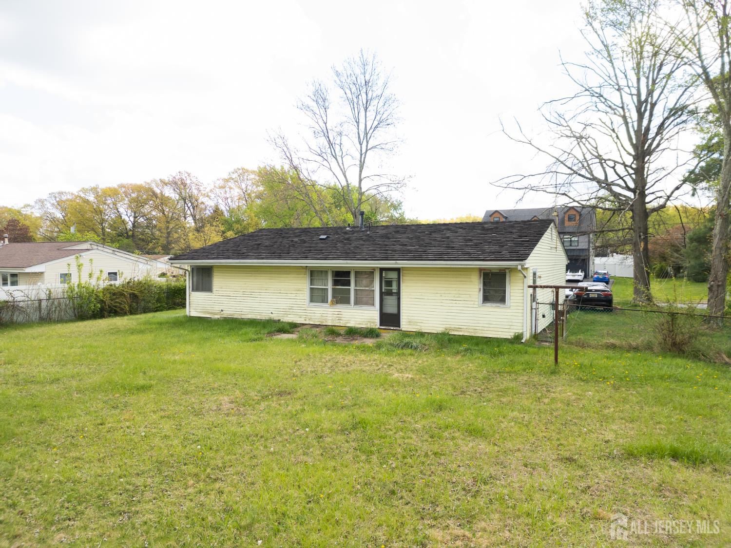 39 Richford, South Brunswick, NJ, 08824