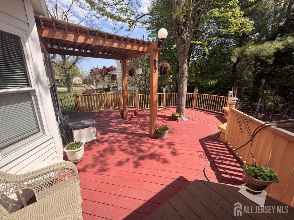 541 New Brunswick, Franklin Twsp, NJ, 08873