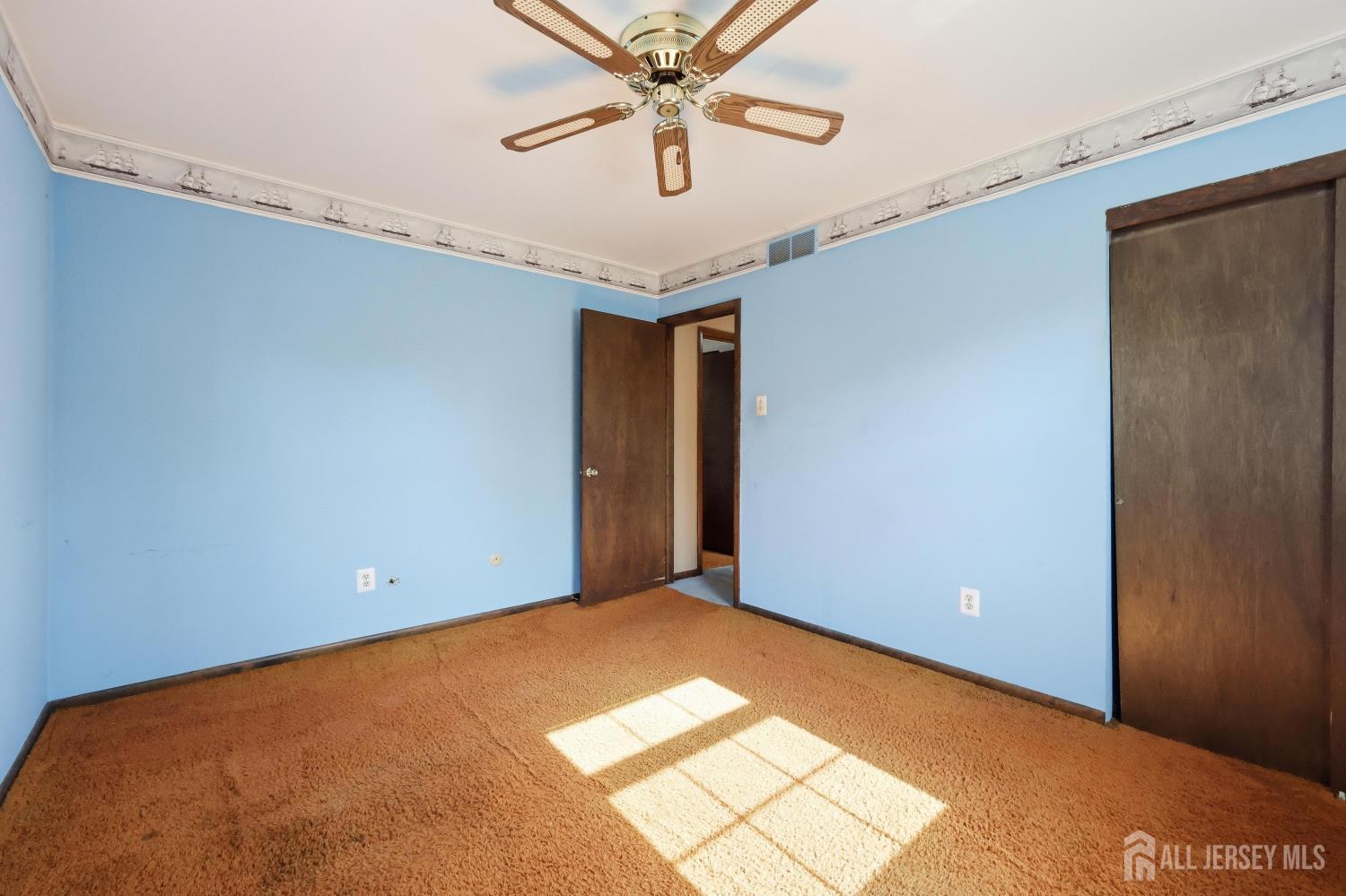 4 Walnut, Monroe, NJ, 08831
