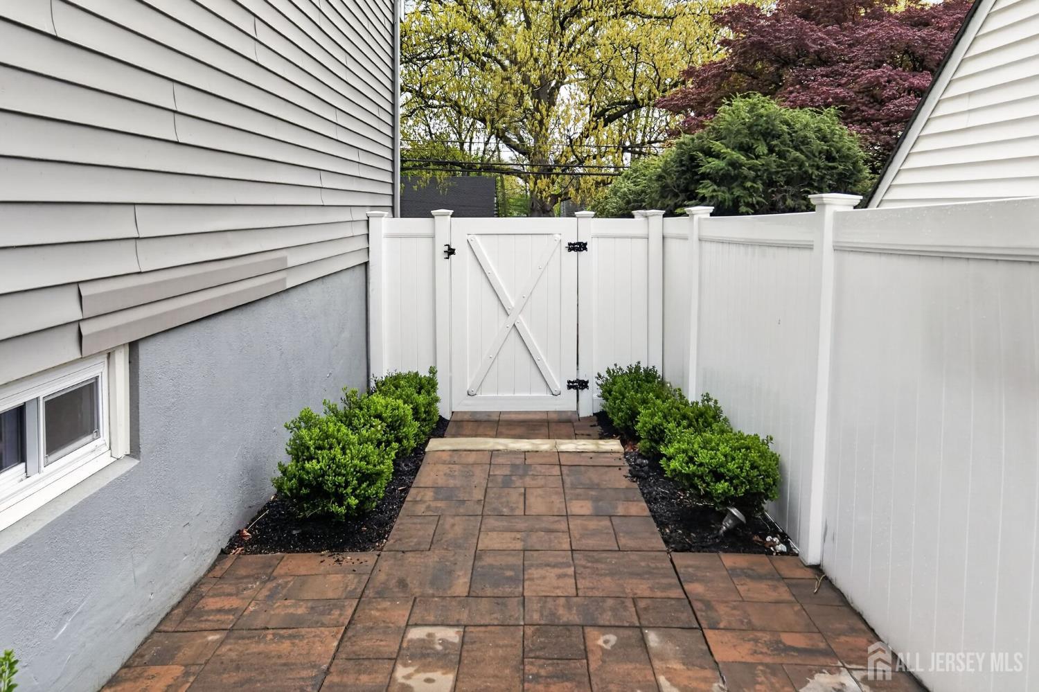 163 Myrtle, Cedar Grove, NJ, 07009