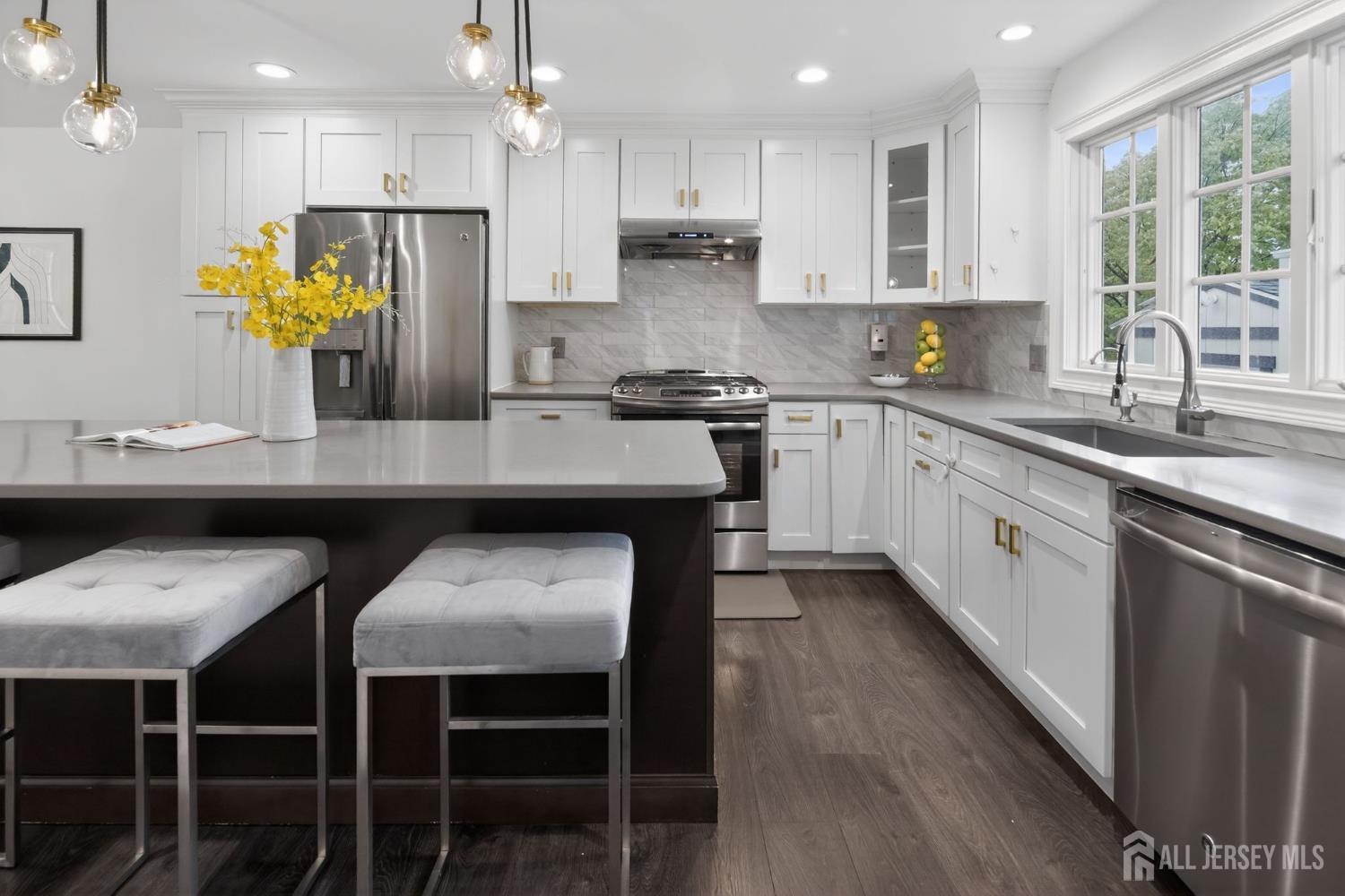 163 Myrtle, Cedar Grove, NJ, 07009