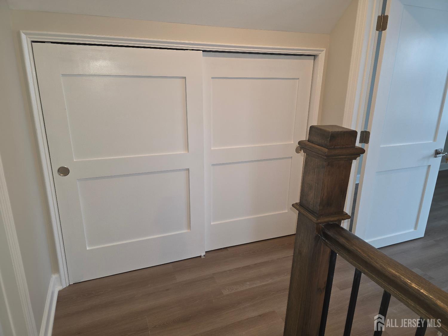 21 Market, Edison, NJ, 08817