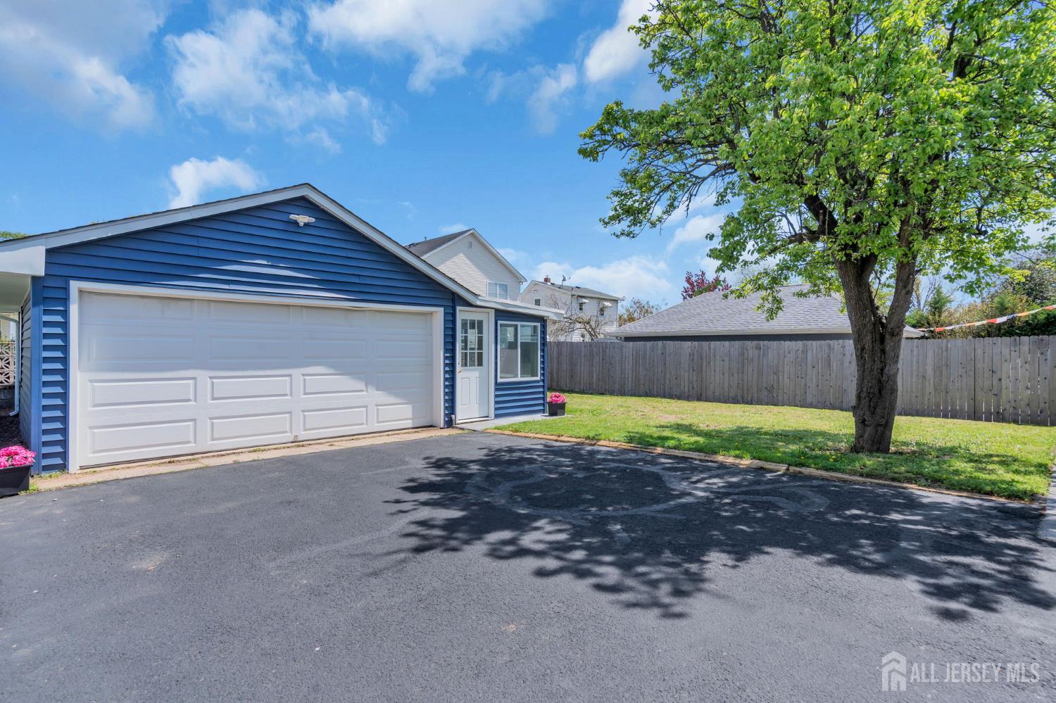 21 Market, Edison, NJ, 08817