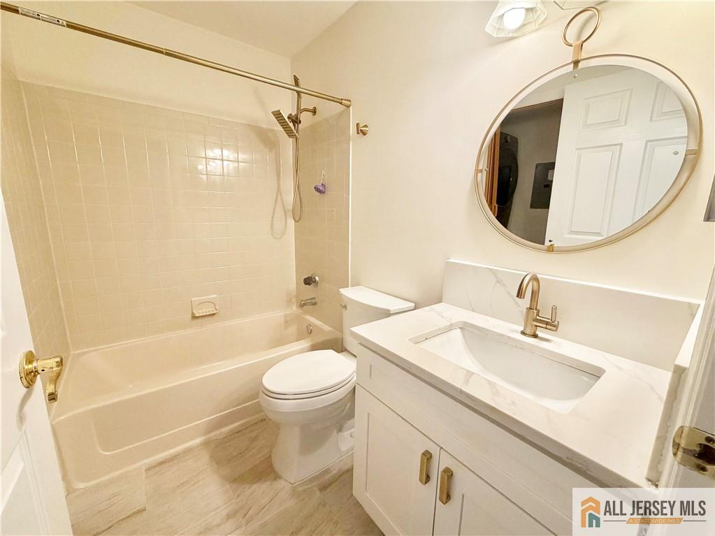 1113 Ravens Crest UNIT 1113, Plainsboro, NJ, 08536