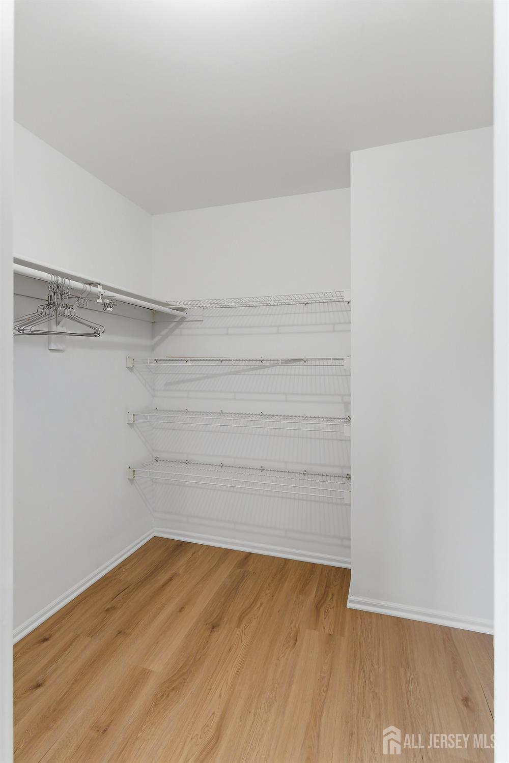 69 Jefferson, Spotswood, NJ, 08884