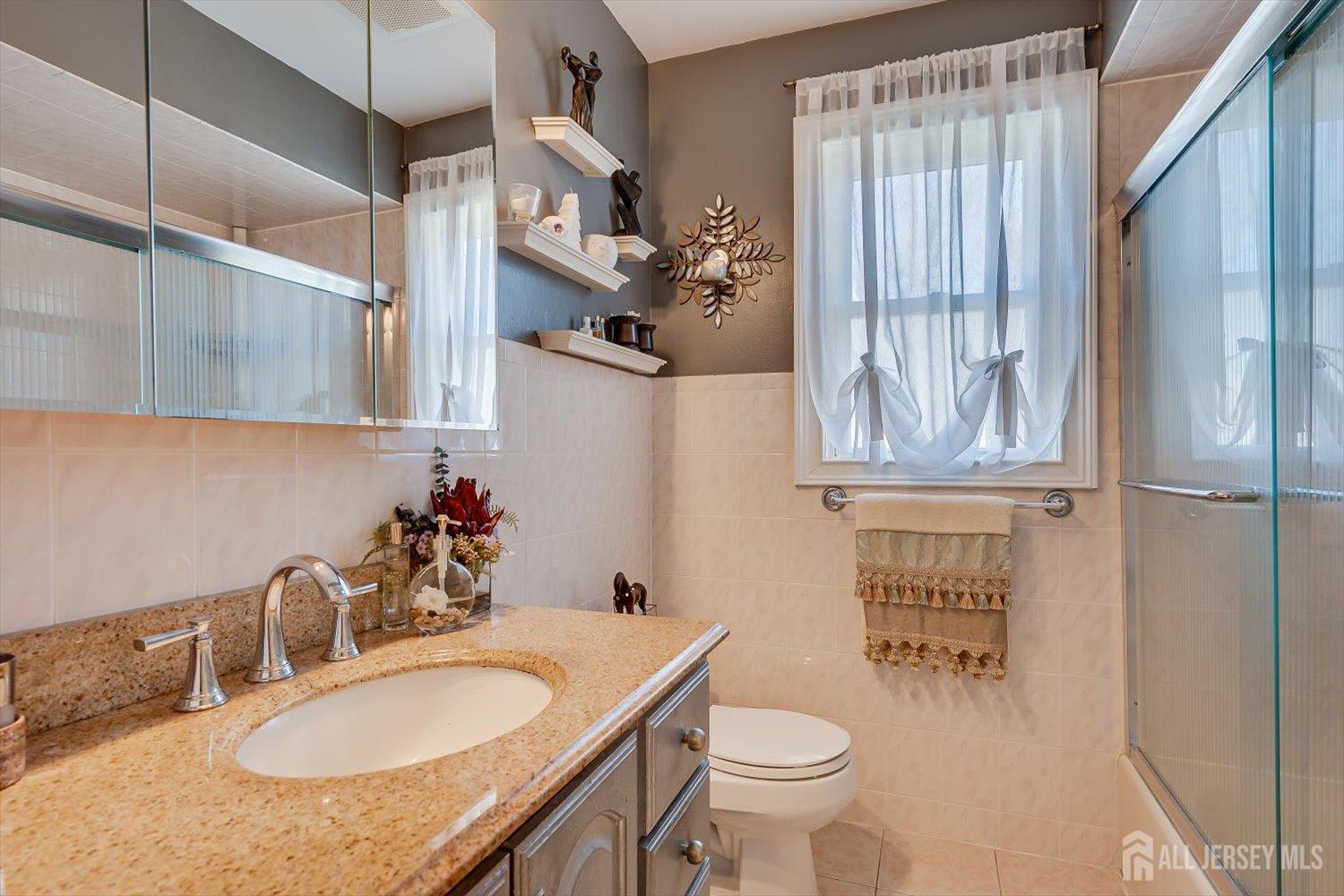 71 Crosby, Edison, NJ, 08817