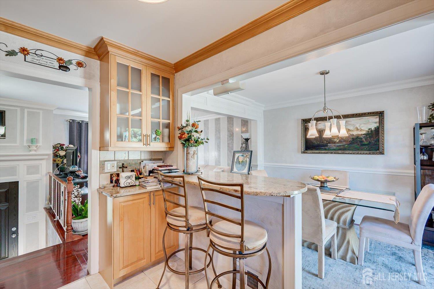 71 Crosby, Edison, NJ, 08817